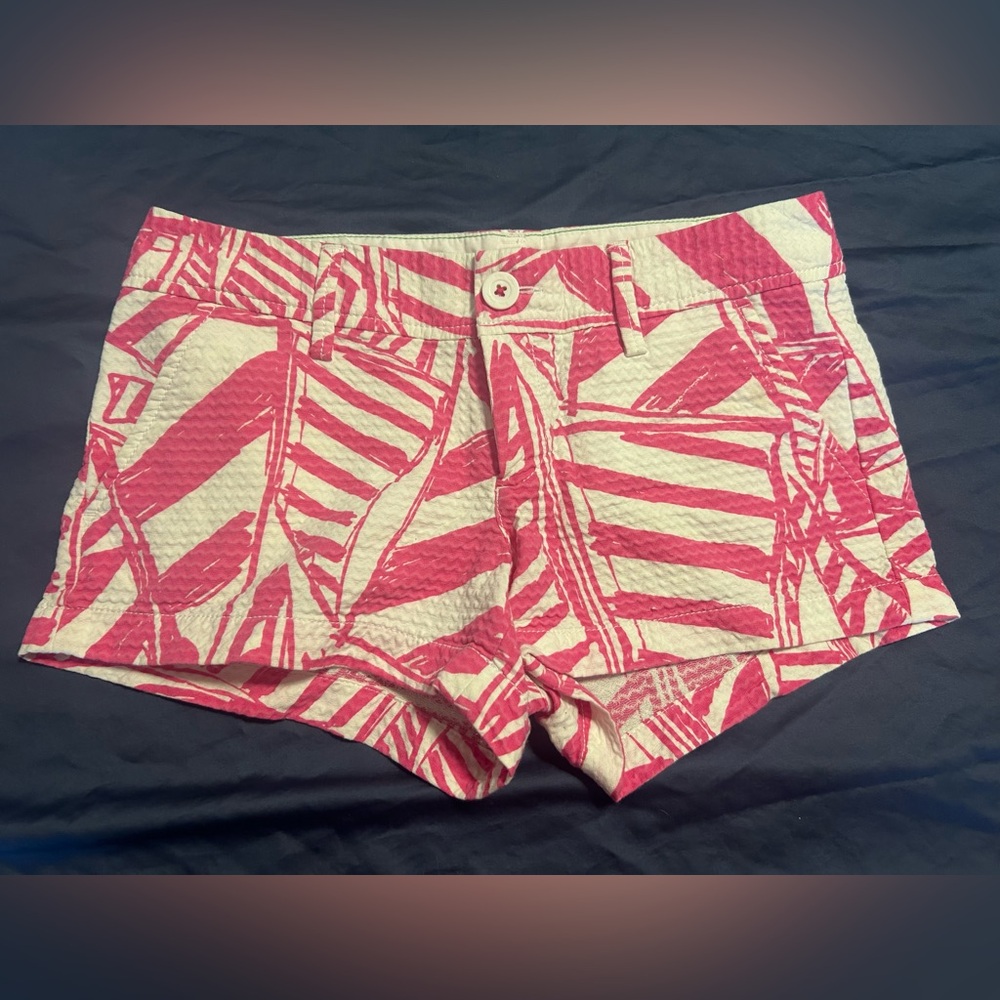 Lilly Pulitzer Walsh shorts size 2
